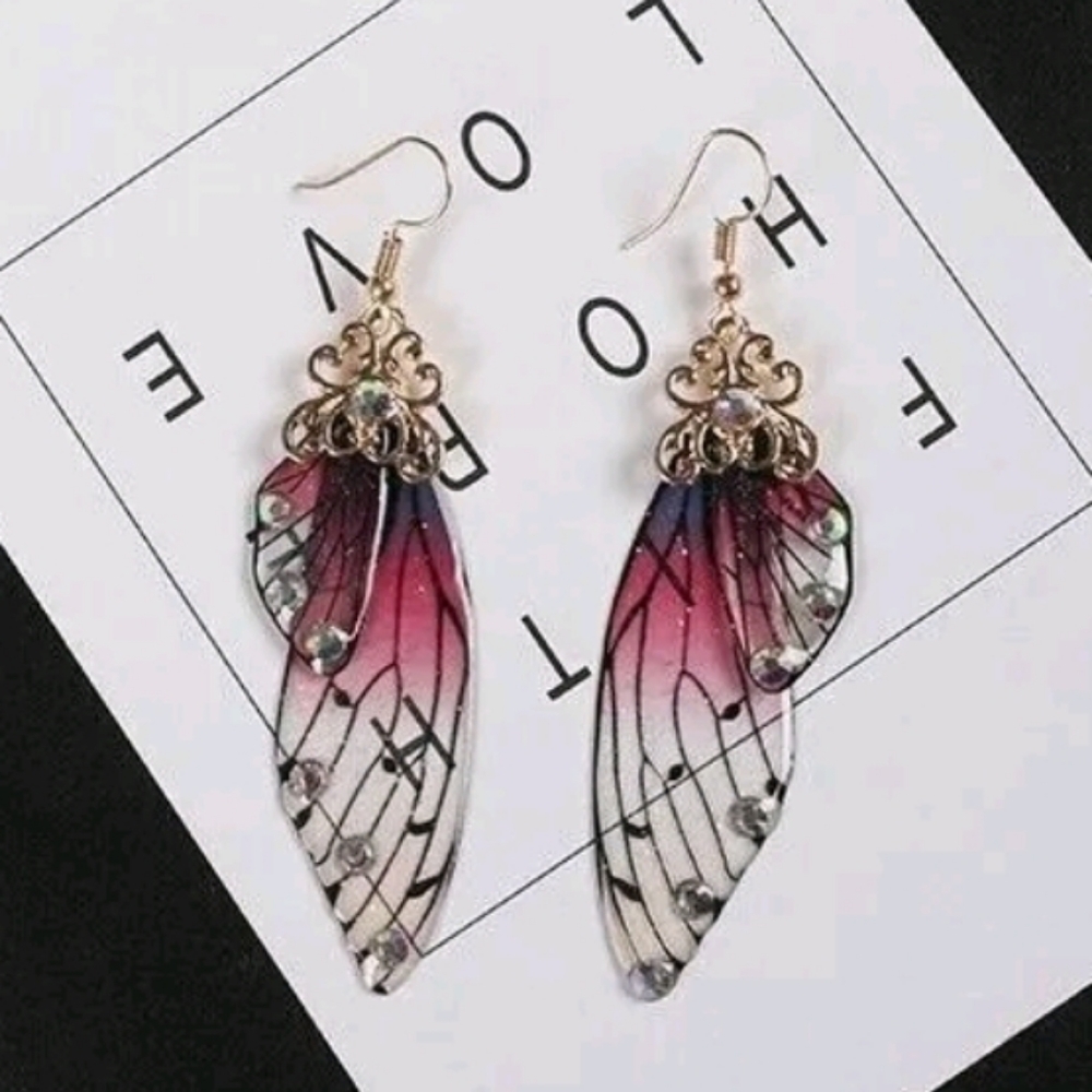 🧚🏻‍♀️ Faerie Wings Earrings
